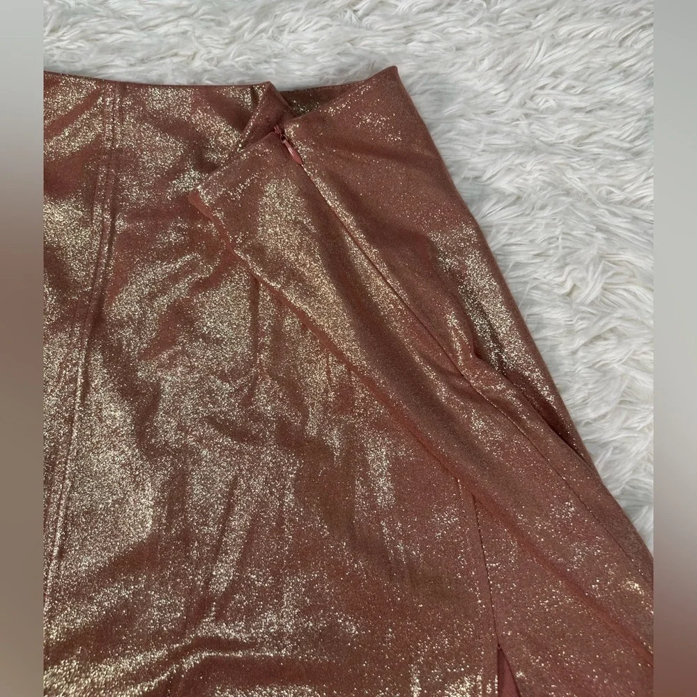 Main Strip | Fingers Crossed Skirt | NWT!